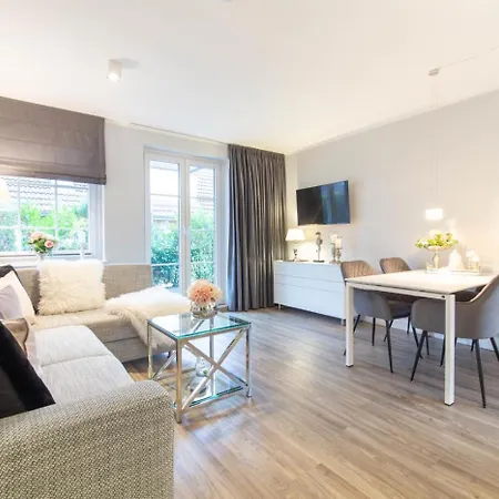 Ferienwohnung Petit Palais-2